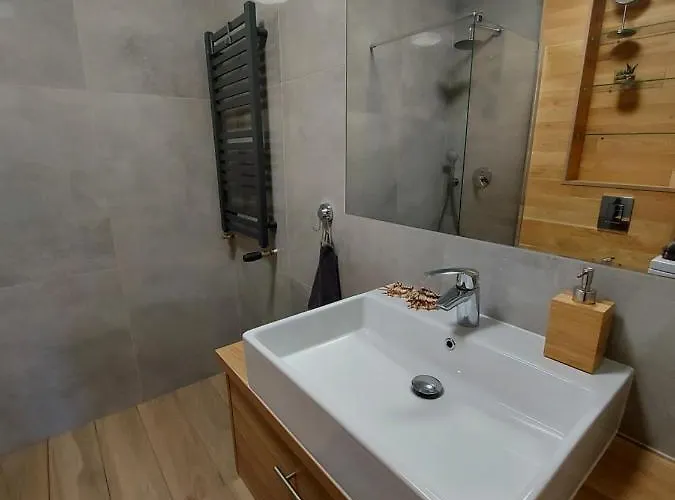 Nad Zalewem * Dziwnówek